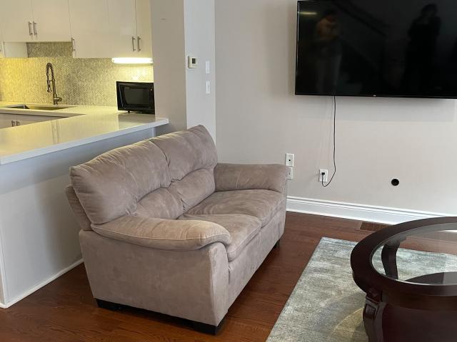 Att/Row/Townhouse Property