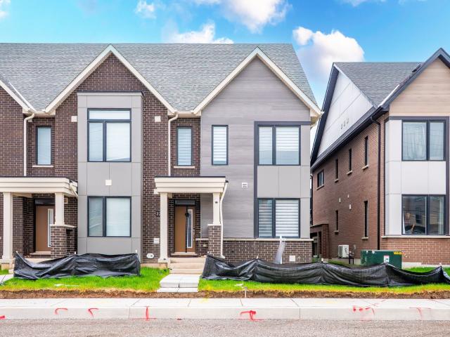 Att/Row/Townhouse Property