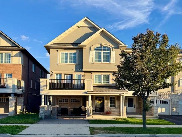 Att/Row/Townhouse Property