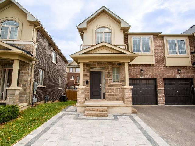 Att/Row/Townhouse Property