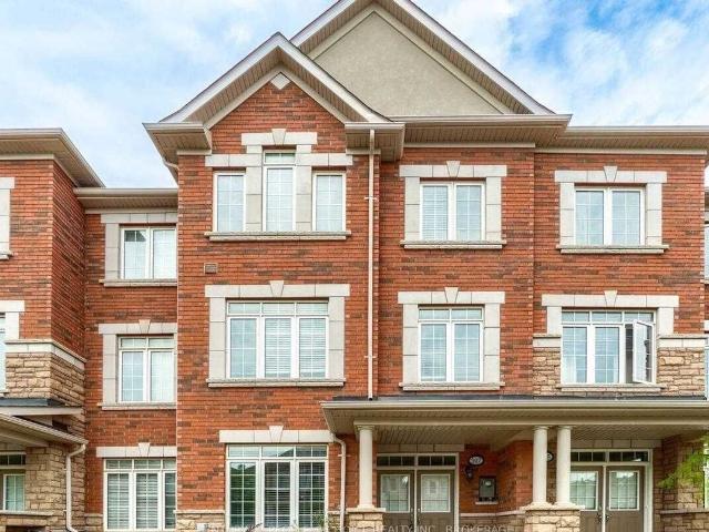 Att/Row/Townhouse Property