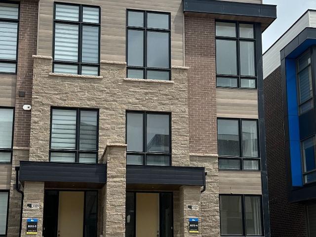 Att/Row/Townhouse Property