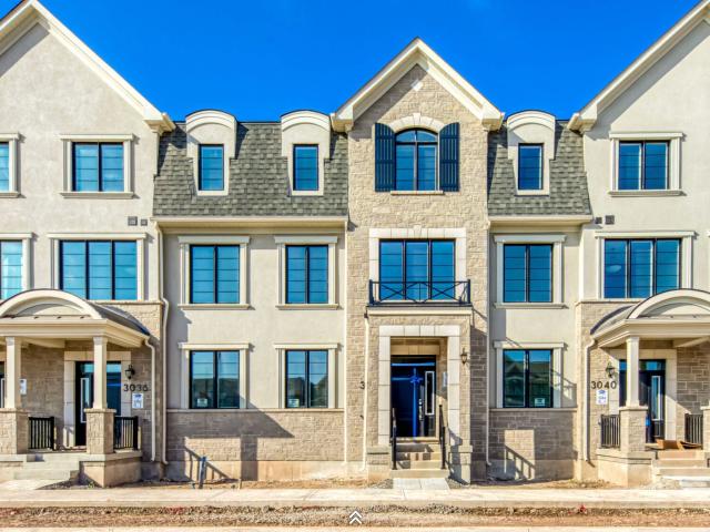 Att/Row/Townhouse Property
