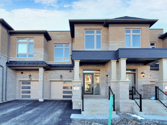 Att/Row/Townhouse Property