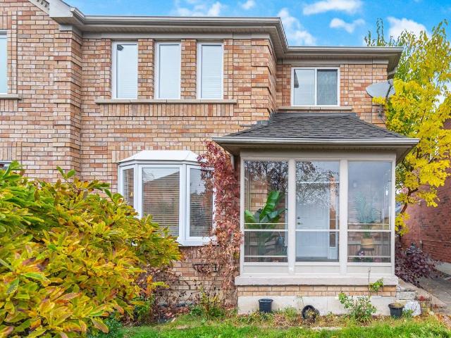 Att/Row/Townhouse Property
