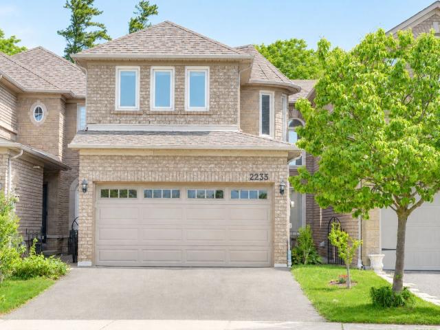 Att/Row/Townhouse Property