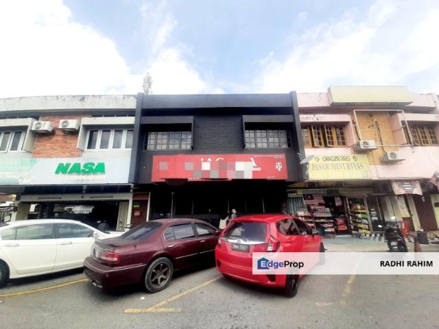 AU5 Rumah Kedai Untuk Dijual Facing Main Road