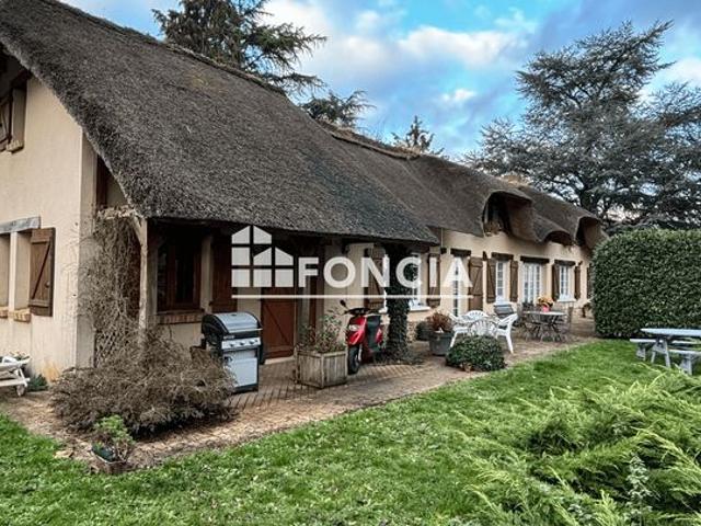 Au Val David, proche Evreux et BA 105, belle chaumière de 160 m2 sur 2.452 m2 de terrain