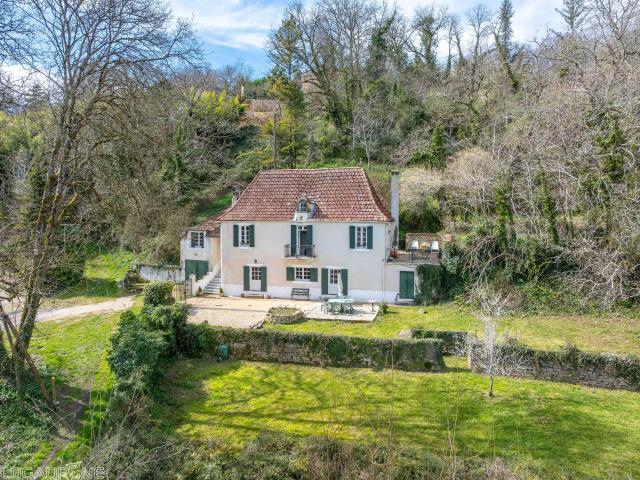 Au Bout D'un Impasse, Tres Belle Maison Atypique En Pierre 130m² Mauzac et Grand Castang