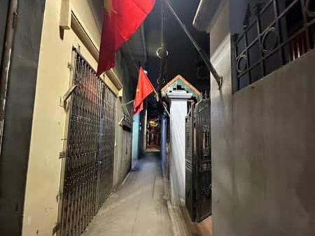 Âu Cơ Nhà Sân Vườn Lô Góc 3 Thoáng Mát Quanh Năm Yên Tĩnh Nhiều Tiện Ích