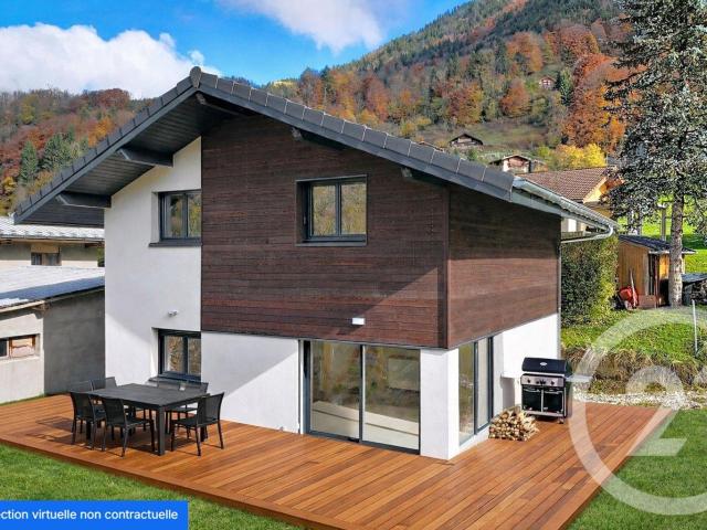 Au cœur du village de Saint Jean d'Aulps, à proximité immédi. 106m² Saint Jean d'Aulps