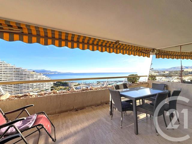 Au cœur de Marina Baie des Anges, nous vous proposons cet ap. 54m² Villeneuve Loubet