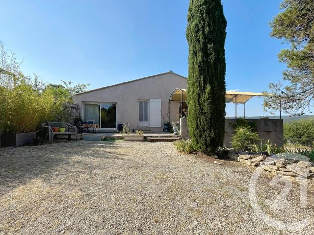 Au cœur de Goudargues, surnommé avec justesse la « Venise ga. 96m² Goudargues