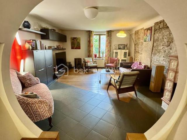 Au cœur de Porcelette, ? Maison de village atypique 260 m², 10 pièces, terrain, garage