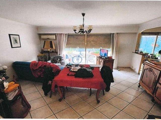Au Cannet 06, grand appartement à acheter 30000 €