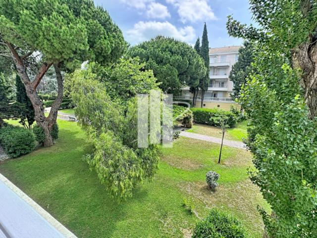 au calme t3 de 77m2 avec garage et parking