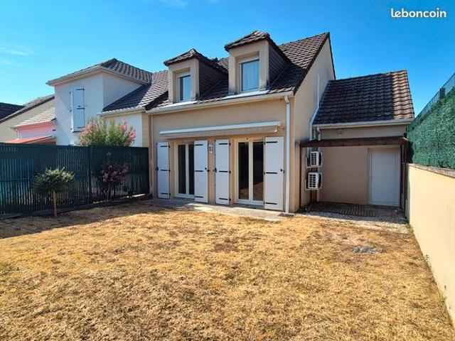 Au calme, maison climatisée T4 avec garage et jardin