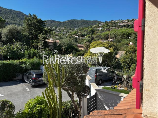 Au Calme Proche Centre Mazet 4 Pieces 2 Terrasses Et. 54m² Cavalaire sur Mer