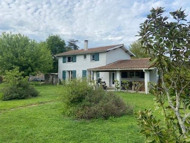 Au calme sur 1960 m² de terrain