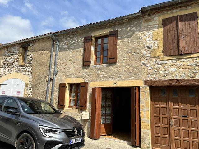 AU CENTRE DE MONPAZIER JOLIE 2 Pcs MAISONNETTE MITOYENNE DES DEUX COTES