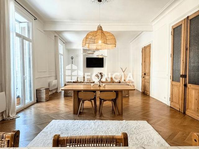 Au coeur de ville Vente appartement Haussmannien T4 de standing