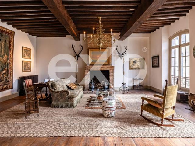 Au coeur de la bastide 1291 Demeure de caractère 300 m² avec