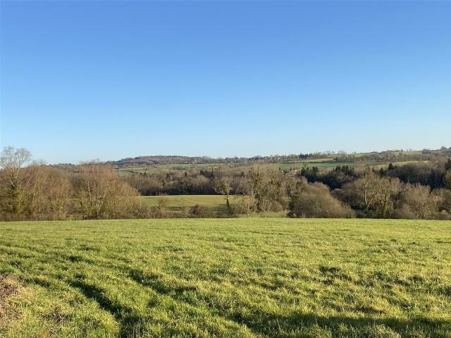 Au coeur de la campagne du sud Pays d'auge, l'agence CAZIN IMMOBILIER de GACE vous propose à la vente cette pr