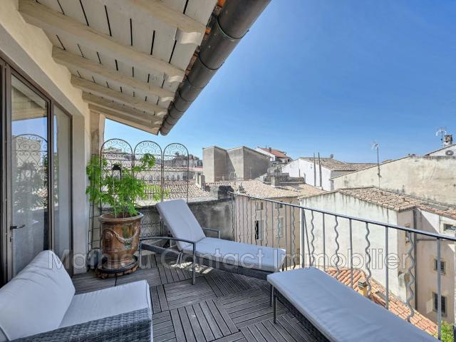 Au coeur du centre ville, magnifique appartement meublé d'envi