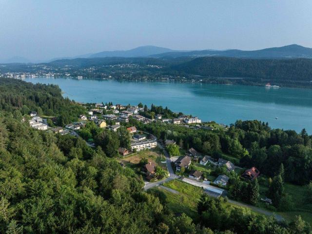 Au g en Auf! Exklusives Wohnen am Wörthersee !