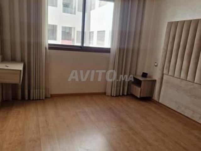 Appartement meublé à côté de la gare