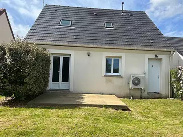 Auneau Bleury Saint Symphorien 28700 Achat / Vente maison 5 pièces t5 au dernier étage