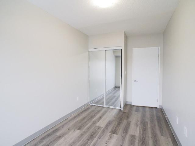Auburn Terraces 2 Bedroom Apartment for Rent at 239 Auburn Dr, Waterloo, ON N2K 0B7 University Downs