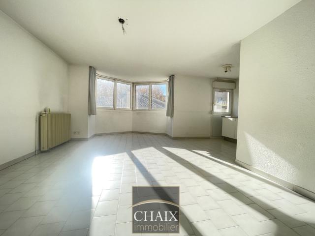 Aubagne, découvrez ce charmant appartement T3 de 69 m² situé en