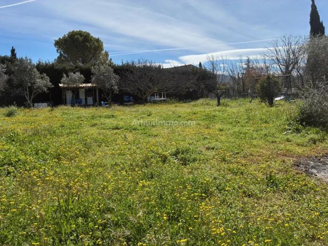 Aubagne Location Terrain 13