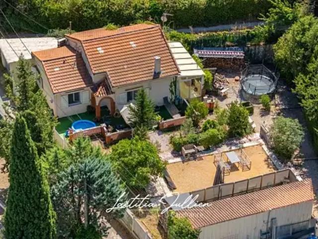 Aubagne 13400 Achat / Vente maison 4 pièces t4 jardin terrasse