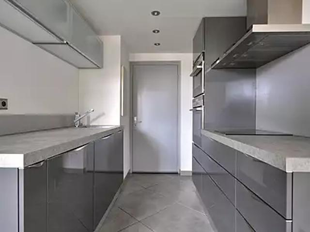 Aubagne 13400 Achat / Vente appartement 2 pièces t2 cave parking