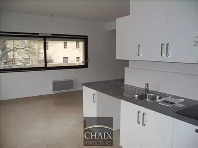 Aubagne 13400 Location appartement 1 pièce t1
