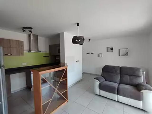 Aubagne 13400 Location appartement 2 pièces t2