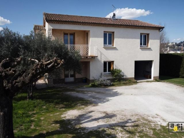 AUBENAS, maison à vendre, 6 pièces, 140 m²