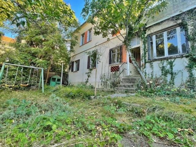 AUBENAS, maison à vendre, 8 pièces, 143 m²