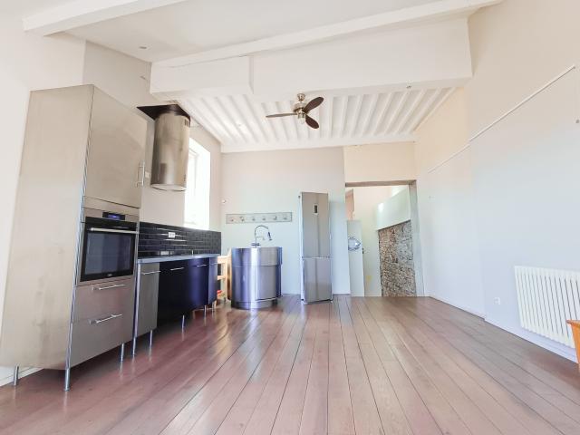 AUBENAS CENTRE APPARTEMENT DUPLEX 88m2 AVEC GARAGE