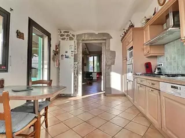 Aubenas 07200 Achat / Vente maison 8 pièces t8 jardin terrasse