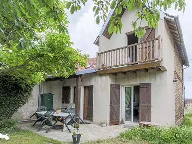 Aubergenville 78410 Achat / Vente maison 4 pièces t4 au dernier étage