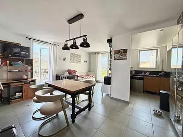 Aubervilliers 93300 Achat / Vente appartement 4 pièces t4 terrasse cave