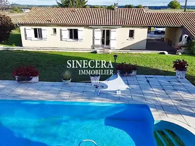 Aubeterre sur Dronne 16390 Achat / Vente maison 4 pièces t4 piscine terrasse