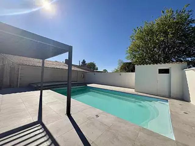Aubigny Les Clouzeaux 85430 Achat / Vente maison 5 pièces t5 parking