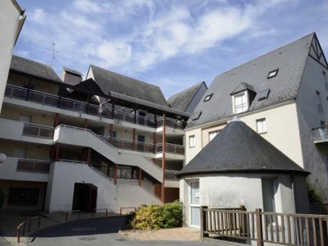 Aubigny sur Nère Location Appartement 18