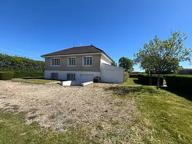 Aubigny sur Nère 18700 Achat / Vente maison 5 pièces t5 au dernier étage