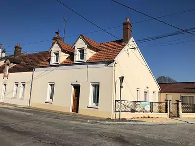 Aubigny sur Nère 18700 Location maison 4 pièces t4
