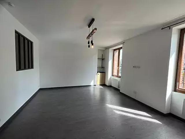 Aubigny sur Nère 18700 Location appartement 1 pièce t1